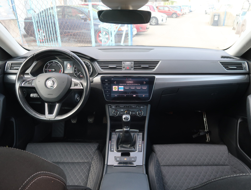 Škoda Superb
