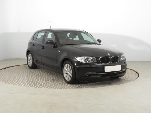 BMW 1 2009