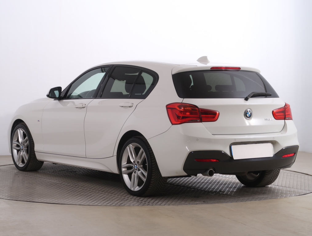 BMW 1