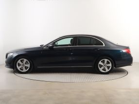 Mercedes-Benz E - 2017