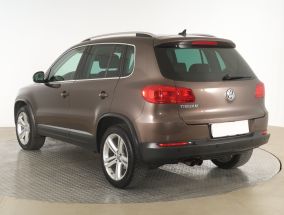 Volkswagen Tiguan - 2013