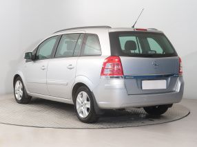 Opel Zafira - 2012