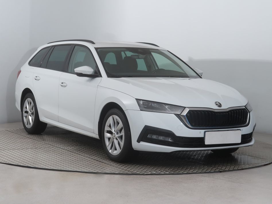 Skoda Octavia - 2022