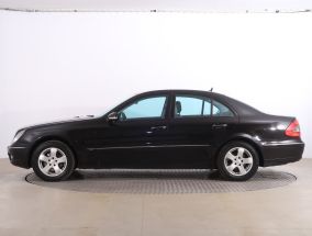 Mercedes-Benz E - 2007