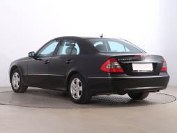 Mercedes-Benz E 2007