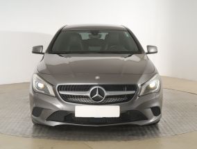 Mercedes-Benz CLA - 2016