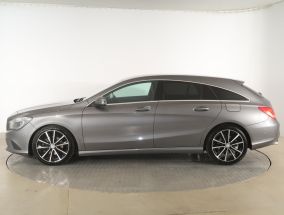Mercedes-Benz CLA - 2016