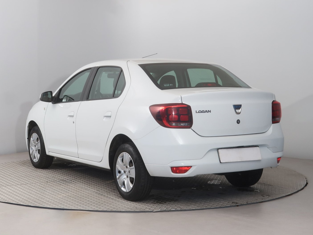 Dacia Logan