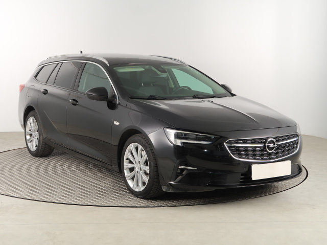 Opel Insignia 2021