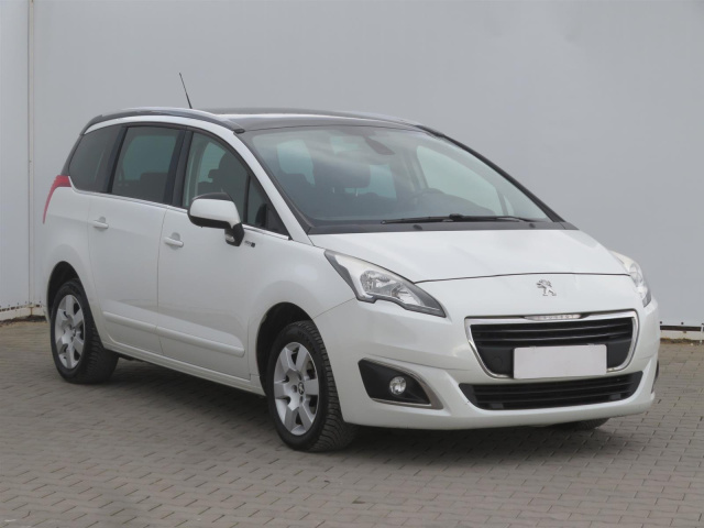 Peugeot 5008 2014