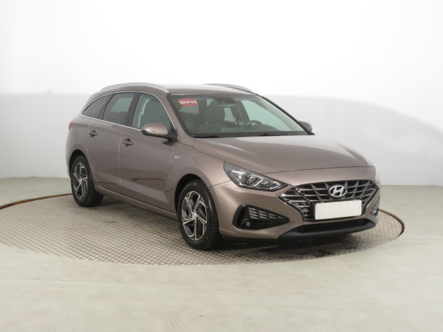 Hyundai i30 2021