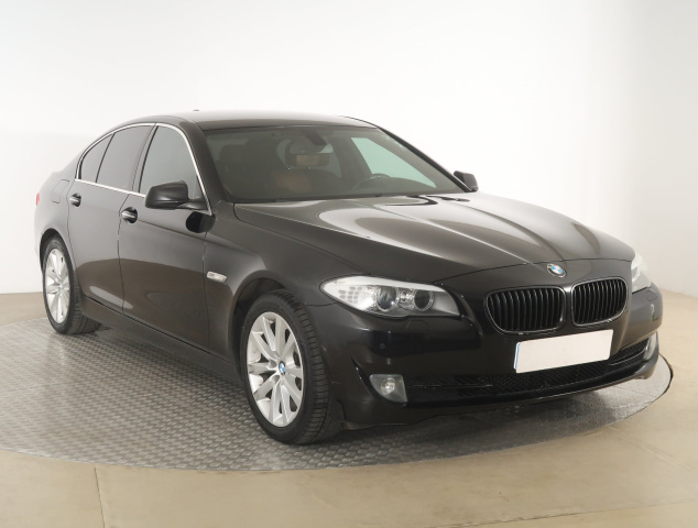 BMW 5 2015