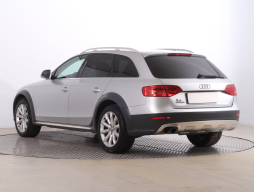 Audi Allroad A4 2010
