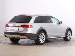 Audi Allroad A4 2010