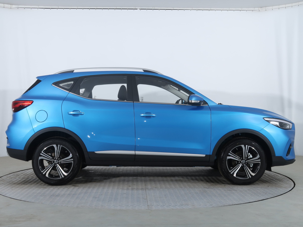 MG ZS SUV