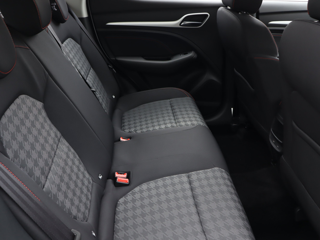 MG ZS SUV