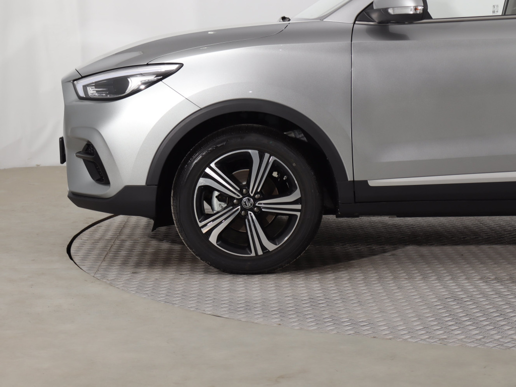 MG ZS SUV