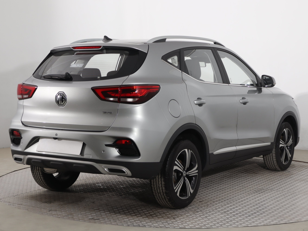 MG ZS SUV
