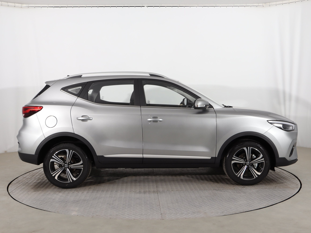 MG ZS SUV