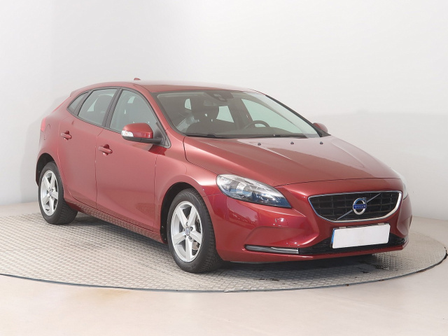 Volvo V40 2014