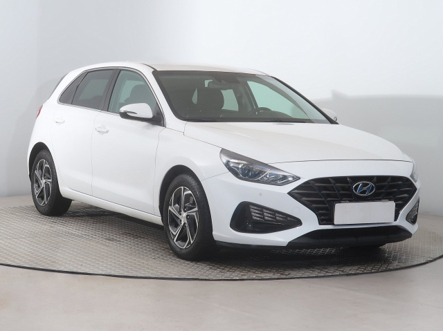 Hyundai i30 2022