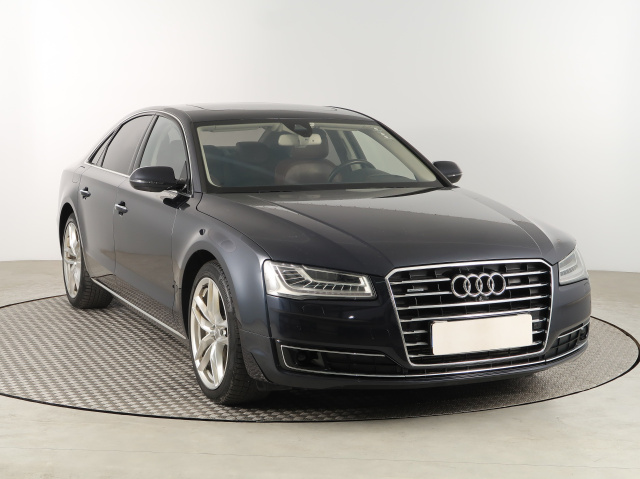 Audi A8 2016