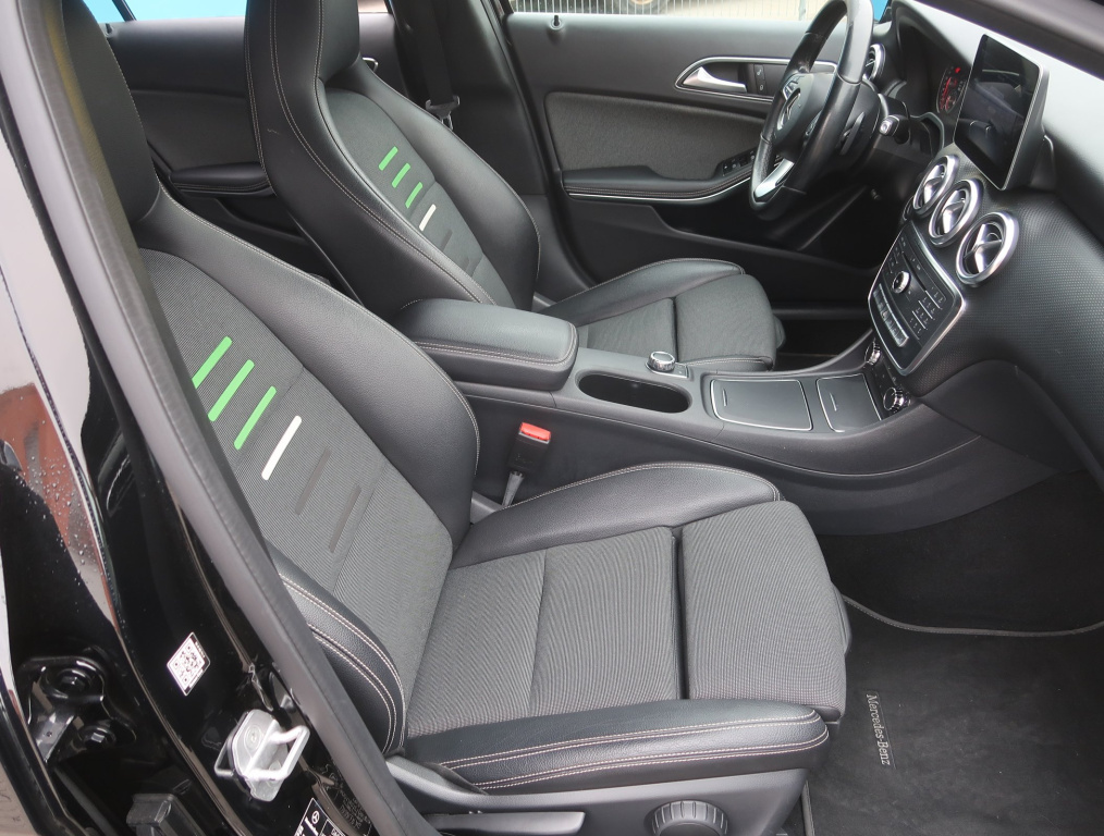 Mercedes-Benz A