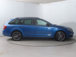 Škoda Octavia 2015