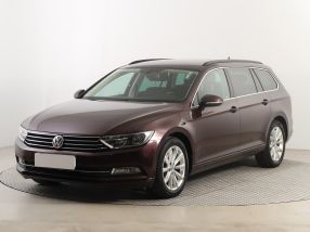 Volkswagen Passat - 2015