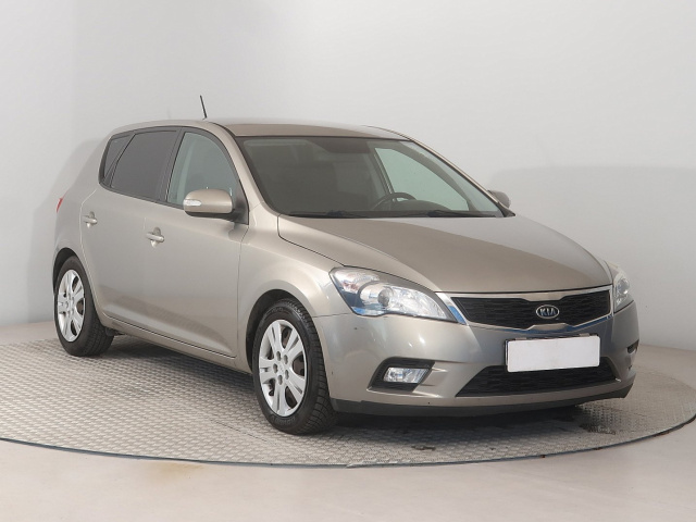 Kia Ceed 2010
