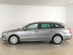 Skoda Superb - 2011