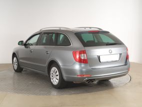 Skoda Superb - 2011