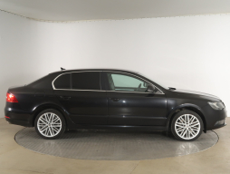 Škoda Superb 2014