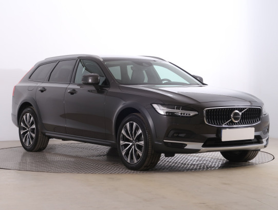 Volvo V90 Cross Country