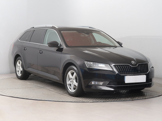 Škoda Superb 2017