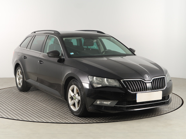 Škoda Superb 2017