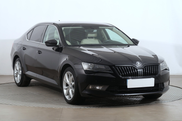 Škoda Superb 2017