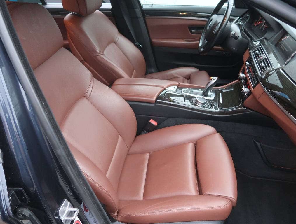 BMW 5