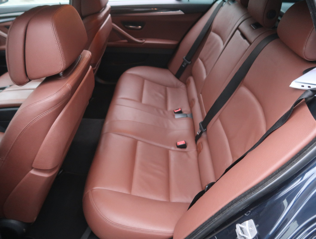 BMW 5