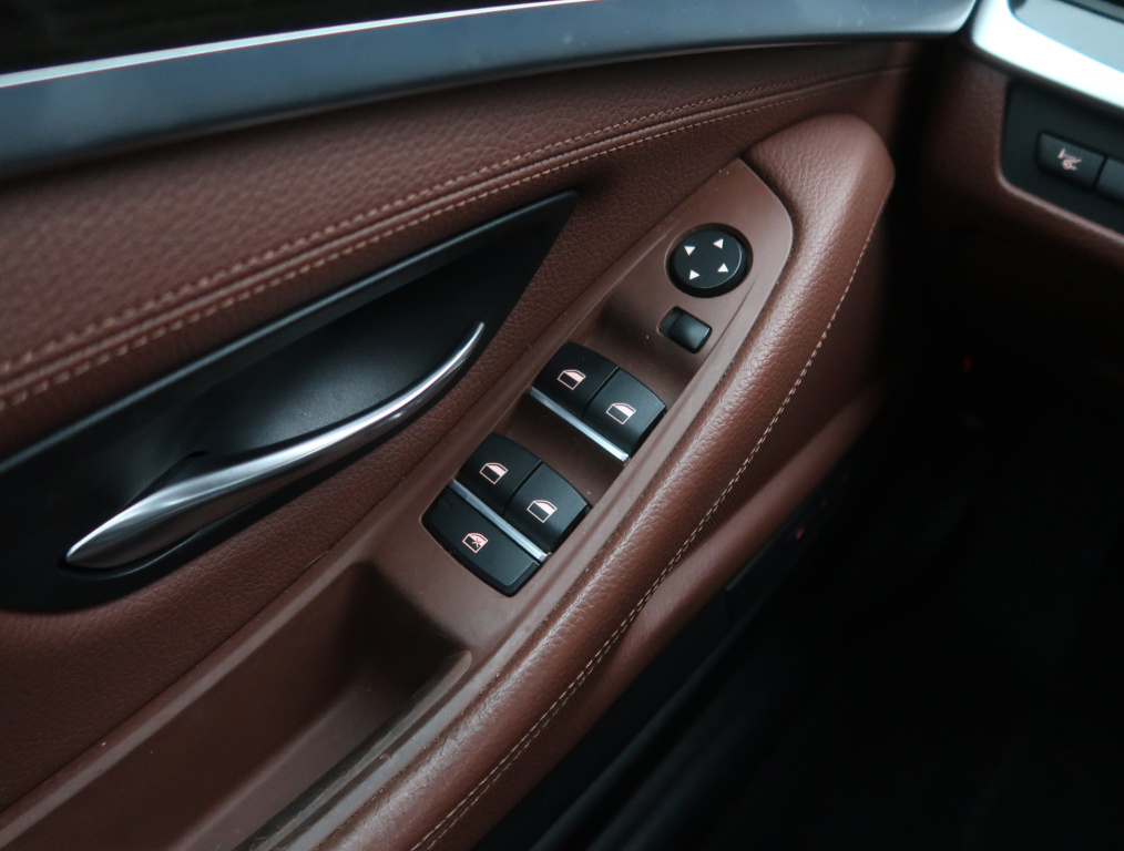 BMW 5