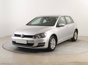 Volkswagen Golf - 2013
