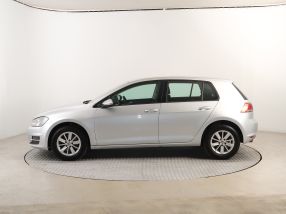 Volkswagen Golf - 2013