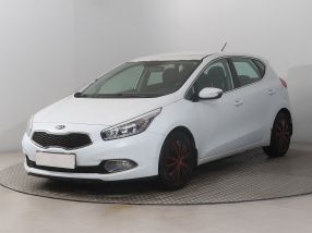Kia Ceed - 2013