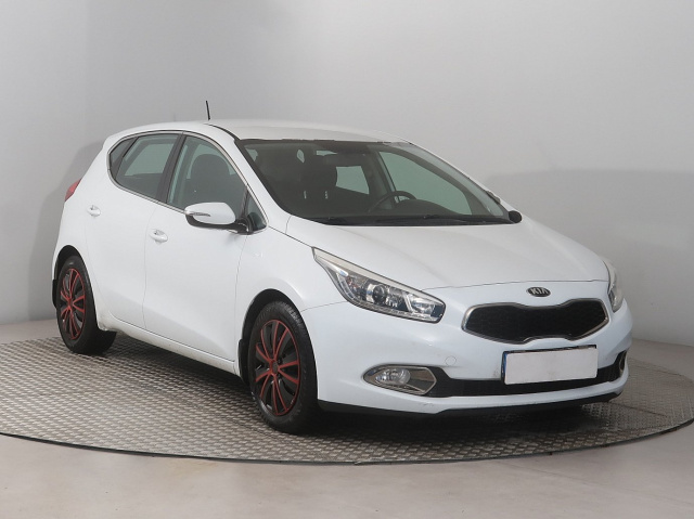 Kia Ceed 2013