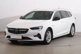 Opel Insignia - 2021