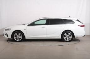 Opel Insignia - 2021