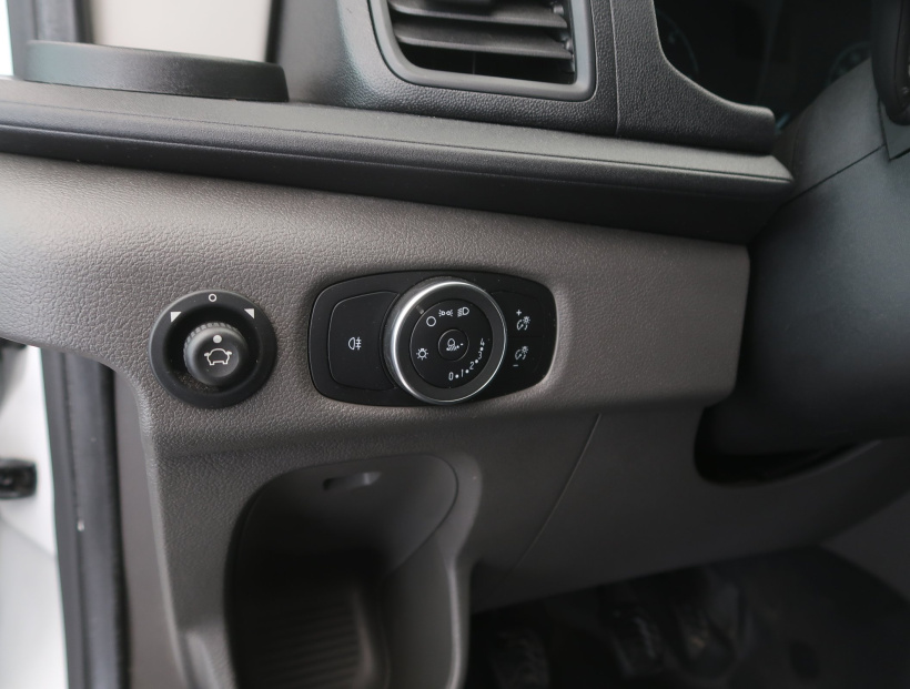 Ford Transit, 2022