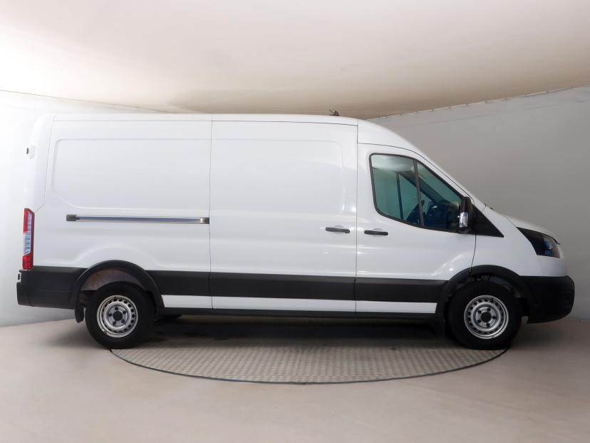 Ford Transit, 2022