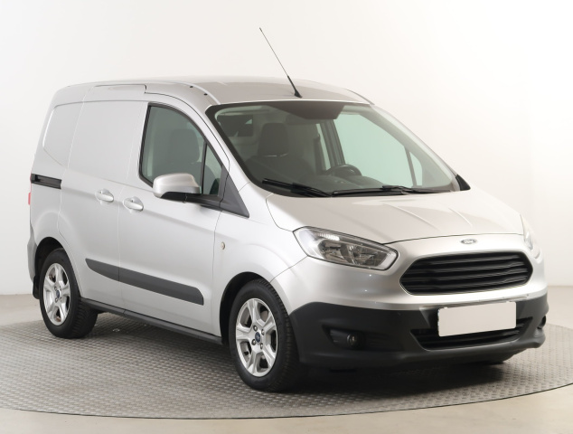 Ford Transit Courier 2017
