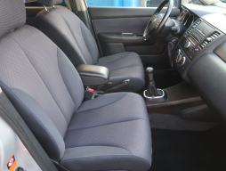 Nissan Tiida 2008